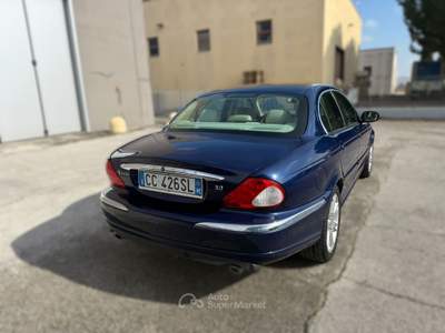 Jaguar X-Type 12 MESI DI GARANZIA  ASI Blu/Azzurro usata Recanati
