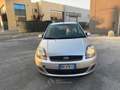 Ford Fiesta 12 MESI DI GARANZIA Argento usata Recanati