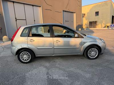 Ford Fiesta 12 MESI DI GARANZIA Argento usata Recanati
