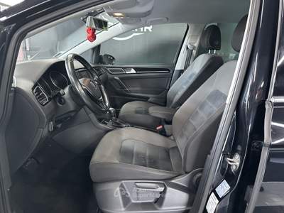 Volkswagen Golf 1.6 TDI 110CV DSG HIGHLINE EXE. Nero usata Santa Maria a Monte