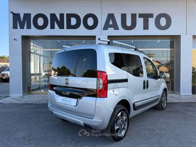 Fiat QUBO 80 CV Trekking NEOPATENTATI Argento usata Rovigo