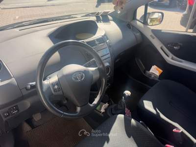 Toyota Yaris Toyota Yaris 1.4 D-4D Sol #10581 Nero usata Alessandria