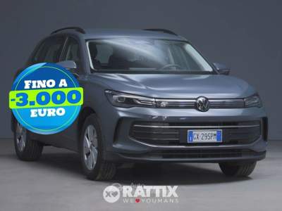 Volkswagen Tiguan tiguan 2.0 tdi life 150cv dsg Grigio usata Barzago