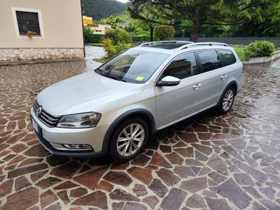 Volkswagen Passat Alltrack usata Spoleto