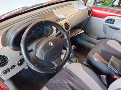Renault Kangoo 1.2 16v **NEOPATENTATI*CINGHIA FATTA 153000KM Rosso usata Carvico