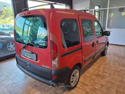 Renault Kangoo 1.2 16v **NEOPATENTATI*CINGHIA FATTA 153000KM Rosso usata Carvico