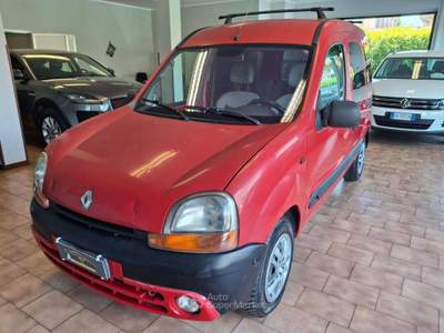 Renault Kangoo 1.2 16v **NEOPATENTATI*CINGHIA FATTA 153000KM Rosso usata Carvico