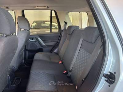 Land Rover Freelander 2.2 td4 HSE*GANCIO TRAINO Grigio usata Carvico
