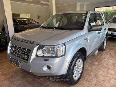 Land Rover Freelander 2.2 td4 HSE*GANCIO TRAINO Grigio usata Carvico