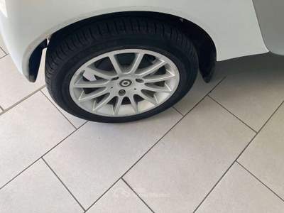 Smart ForTwo Fortwo II 2007 1.0 mhd Passion 71cv UNIPRO Bianco usata Villasanta