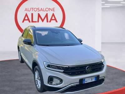 Volkswagen T-Roc T-Roc 1.0 tsi Life 110cv Beige usata Castellanza