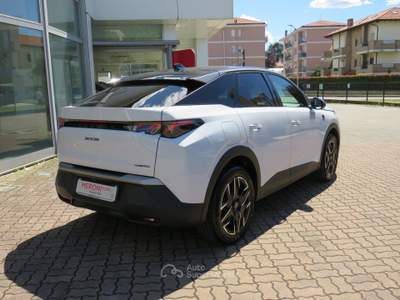Peugeot 3008 Hybrid 145 GT e-DCS 6 Bianco usata Seregno