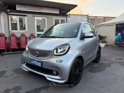 Smart ForTwo 70 1.0 52kW superpassion Grigio usata Nocera Inferiore