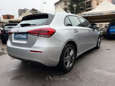 Mercedes-Benz Classe A A 180 d Automatic Business Extra Grigio usata Nocera Inferiore