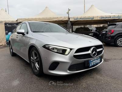 Mercedes-Benz Classe A A 180 d Automatic Business Extra Grigio usata Nocera Inferiore Mercedes-Benz Classe A A 180 d Automatic Business Extra Grigio usata Nocera Inferiore