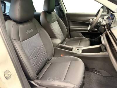 Jeep Avenger altitude 1.2 100cv dct mhev Bianco usata Fisciano