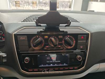 Volkswagen up! 1.0 44kW move up! BMT ASG Nero usata Striano