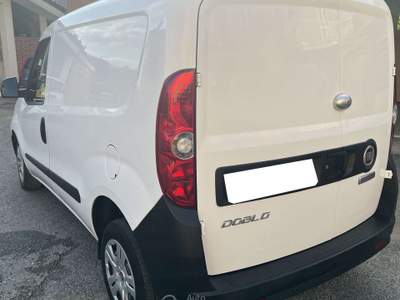Fiat Doblò Doblò 1.6 105cv SX Bianco usata Almese