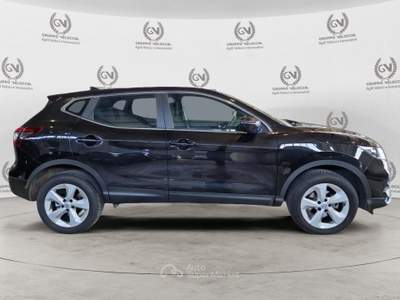 Nissan Qashqai 1.3 DIG-T 140 Business Grigio usata Roma