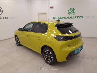 Peugeot 208 II 2023 1.2 puretech Allure s&s 100cv Giallo usata Alessandria