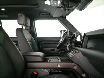 Land Rover Defender 110 2.0 si4 phev X awd 404cv auto Nero usata Roma