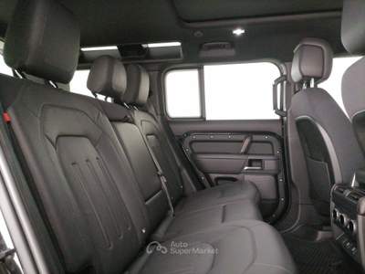 Land Rover Defender 110 2.0 si4 phev X awd 404cv auto Nero usata Roma