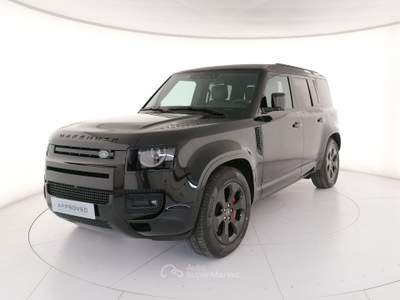 Land Rover Defender 110 2.0 si4 phev X awd 404cv auto Nero usata Roma