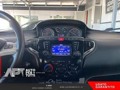 Lancia Ypsilon Ypsilon 1.3 mjt Gold s&s 95cv my16 Blu/Azzurro usata Napoli