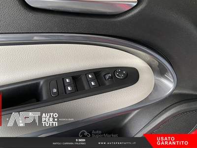 Fiat 600 600 1.2 hybrid La Prima 110cv auto Rosso usata Carrara