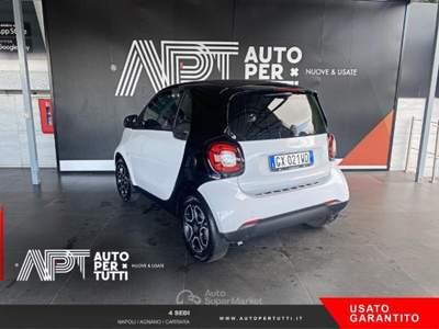 Smart ForTwo Fortwo 0.9 t. Prime 90cv twinamic my19 Bianco usata Napoli
