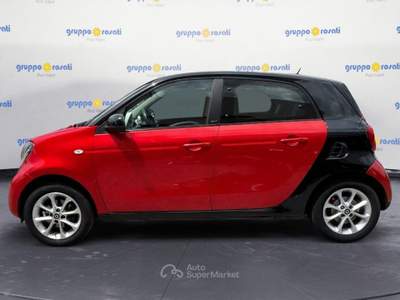 Smart ForFour II 2015 1.0 Passion 71cv Rosso usata Roma