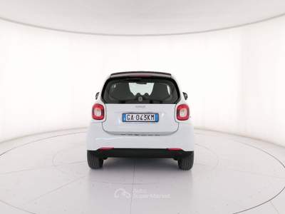 Smart ForTwo eq enel x white Bianco usata Roma