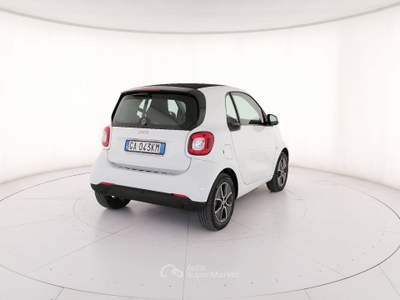 Smart ForTwo eq enel x white Bianco usata Roma