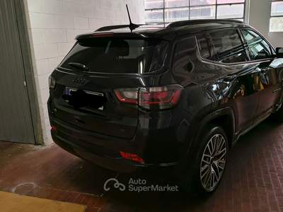 Jeep Compass Modello SUMMIT,equipaggiamento lusso,garanzia ufficiale jeep Nero usata Compiano