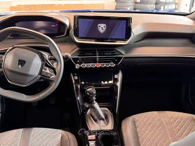 Peugeot 2008 2008 1.2 puretech Allure Blu/Azzurro usata Rossano Veneto