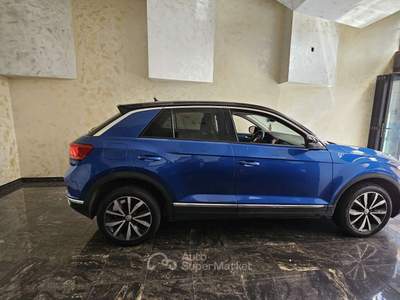 Volkswagen T-Roc T-Roc I 2017 1.0 tsi Advanced usata Milano