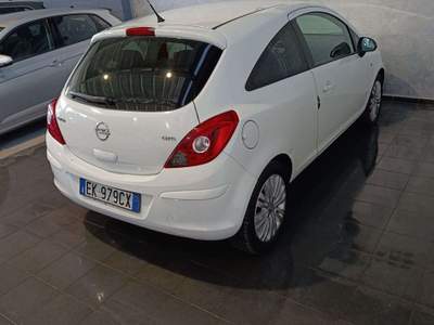 Opel Corsa Corsa 1.3 CDTI 75CV F.AP. 3 porte Elective Bianco usata Cornaredo