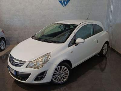 Opel Corsa Corsa 1.3 CDTI 75CV F.AP. 3 porte Elective Bianco usata Cornaredo