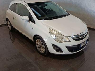 Opel Corsa Corsa 1.3 CDTI 75CV F.AP. 3 porte Elective Bianco usata Cornaredo