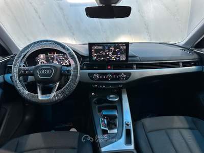 Audi A4 /163 CV S tronic Business Advanced Grigio usata Prato