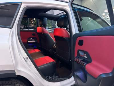 Mercedes-Benz GLA Automatic 4Matic Premium Bianco usata Prato