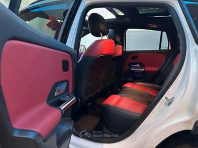 Mercedes-Benz GLA Automatic 4Matic Premium Bianco usata Prato