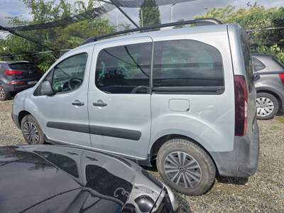 Peugeot Partner BlueHDi perfetta e garantita 12 mesi Grigio usata Gemona del Friuli