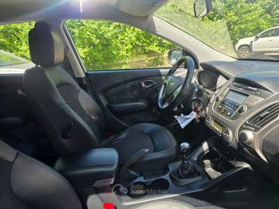 Hyundai ix35 2.0 4x4 perfetta garantita 12M Grigio usata Gemona del Friuli