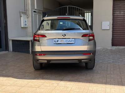 Skoda Karoq Executive 150 cv Grigio usata SANTERAMO IN COLLE