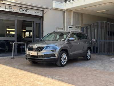 Skoda Karoq Executive 150 cv Grigio usata SANTERAMO IN COLLE