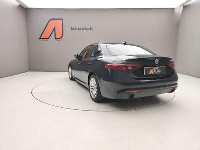 Alfa Romeo Giulia 2.2 TD 160CV SUPER BUSINESS AT8 Nero usata Voghera