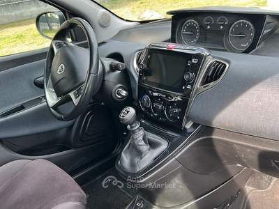 Lancia Ypsilon 5 porte S&S Hybrid Alberta Ferretti Grigio usata PARMA