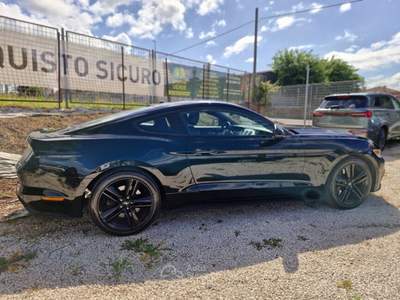 Ford Mustang Fastback 2.3 EcoBoost Nero usata Roma