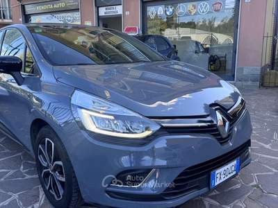 Renault Clio 0.9 tce Moschino Intens 75cv 79000 Km Grigio usata Lesmo